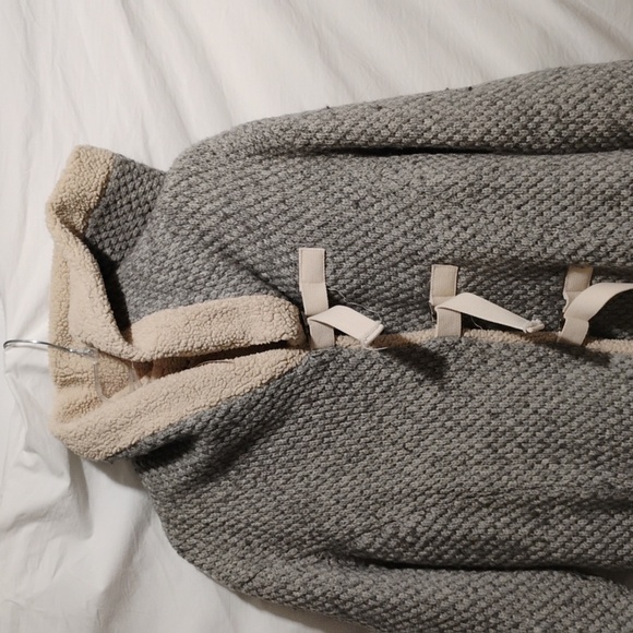 Free People Wool Blend Thick Fleece Vintage Coat W Hood Sz.SP Gently Worn - Picture 2 of 12